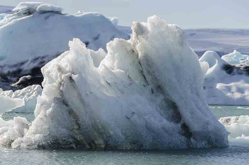 Islandia 071 - lago Jokulsarlon y glaciar Breioamerkurjokull.jpg